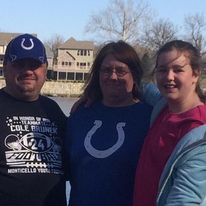 Meet your Posher, Lara